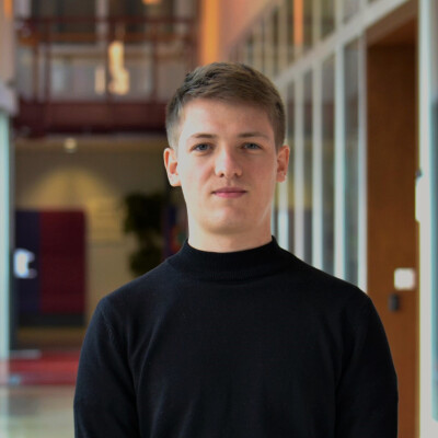 Roman zoekt een Appartement / Studio / Kamer in Delft